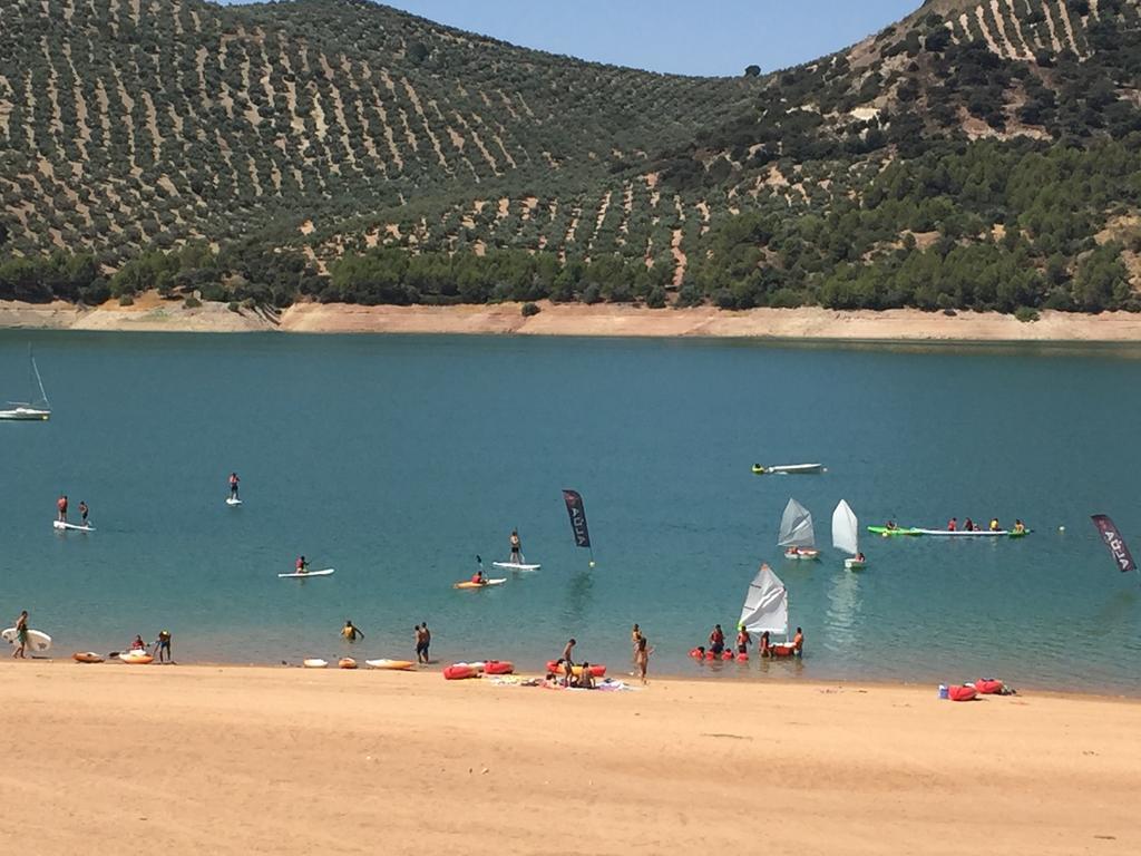 Centro De Ocio Alua Casa Rural Iznajar Lago De Andalucia Eksteriør billede