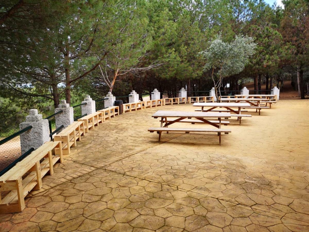 Centro De Ocio Alua Casa Rural Iznajar Lago De Andalucia Eksteriør billede